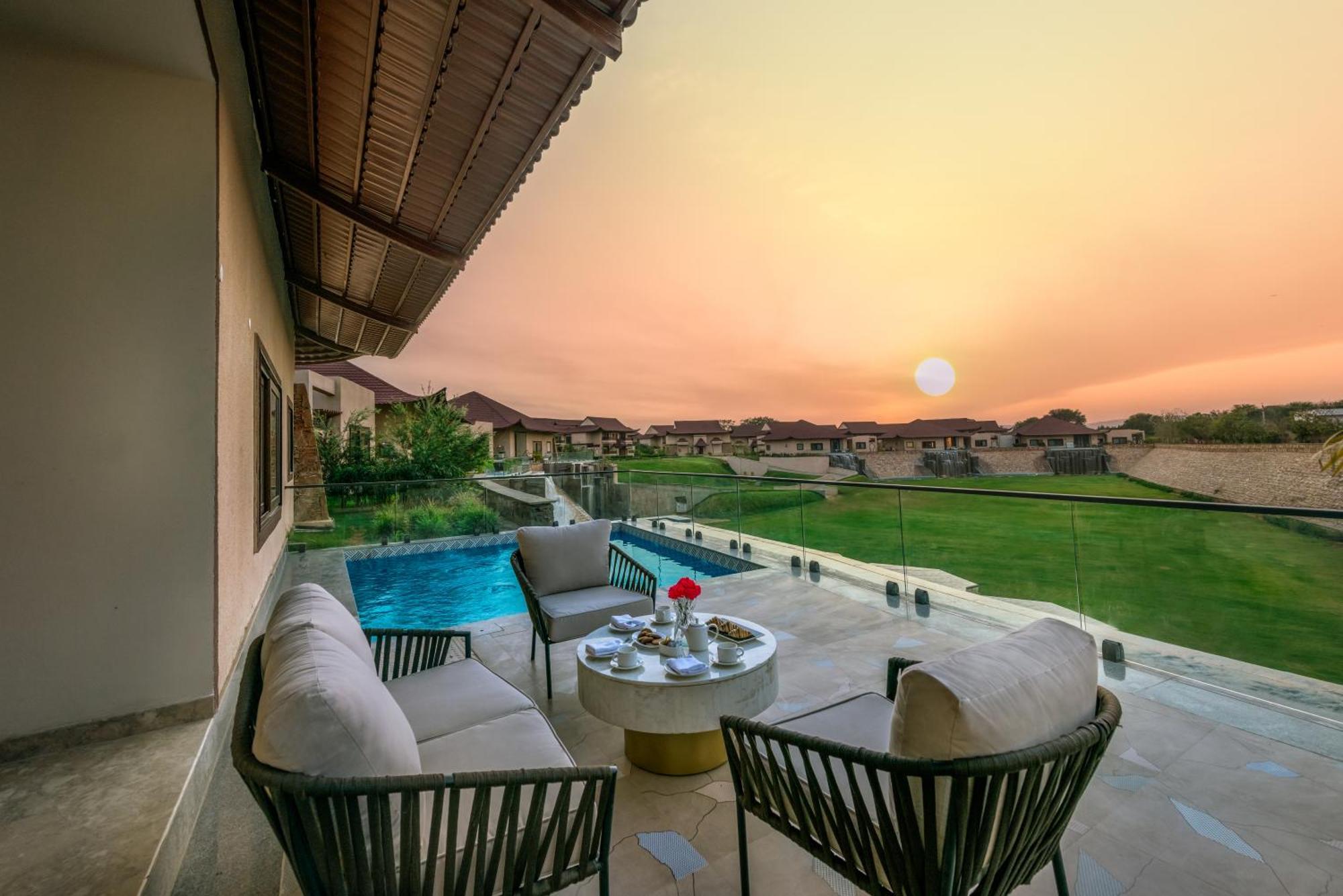 Ananta Spa & Resort ชัยปุระ ภายนอก รูปภาพ